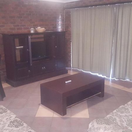 Walts Place Benoni Exterior foto